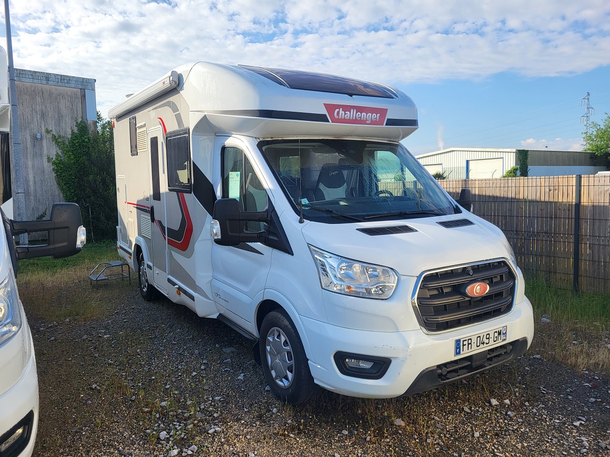 0000001916_profile_challenger_250_graphite_ford_transit_2_0l_170cv_20201.jpg