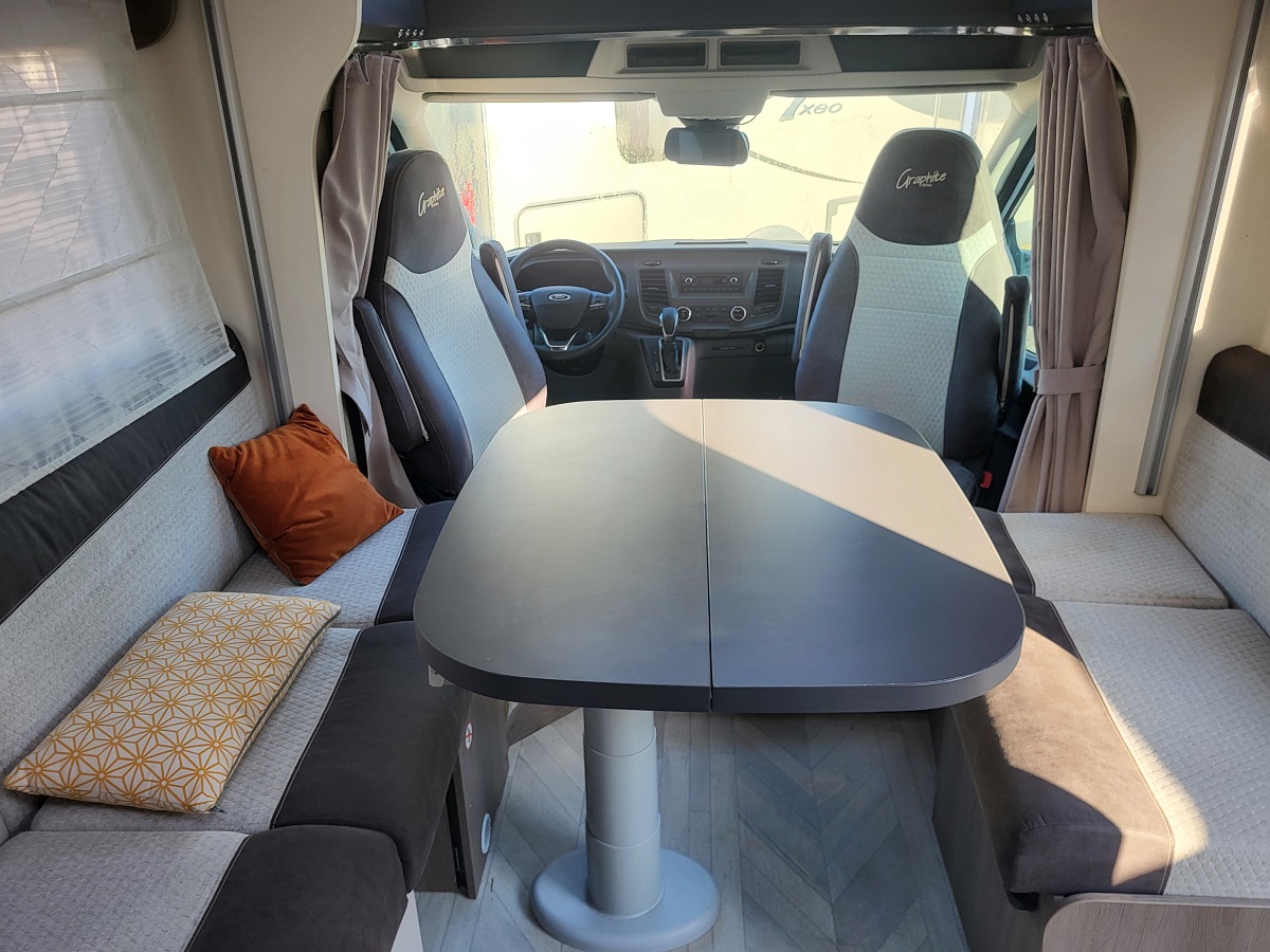 0000001916_profile_challenger_250_graphite_ford_transit_2_0l_170cv_20205.jpg