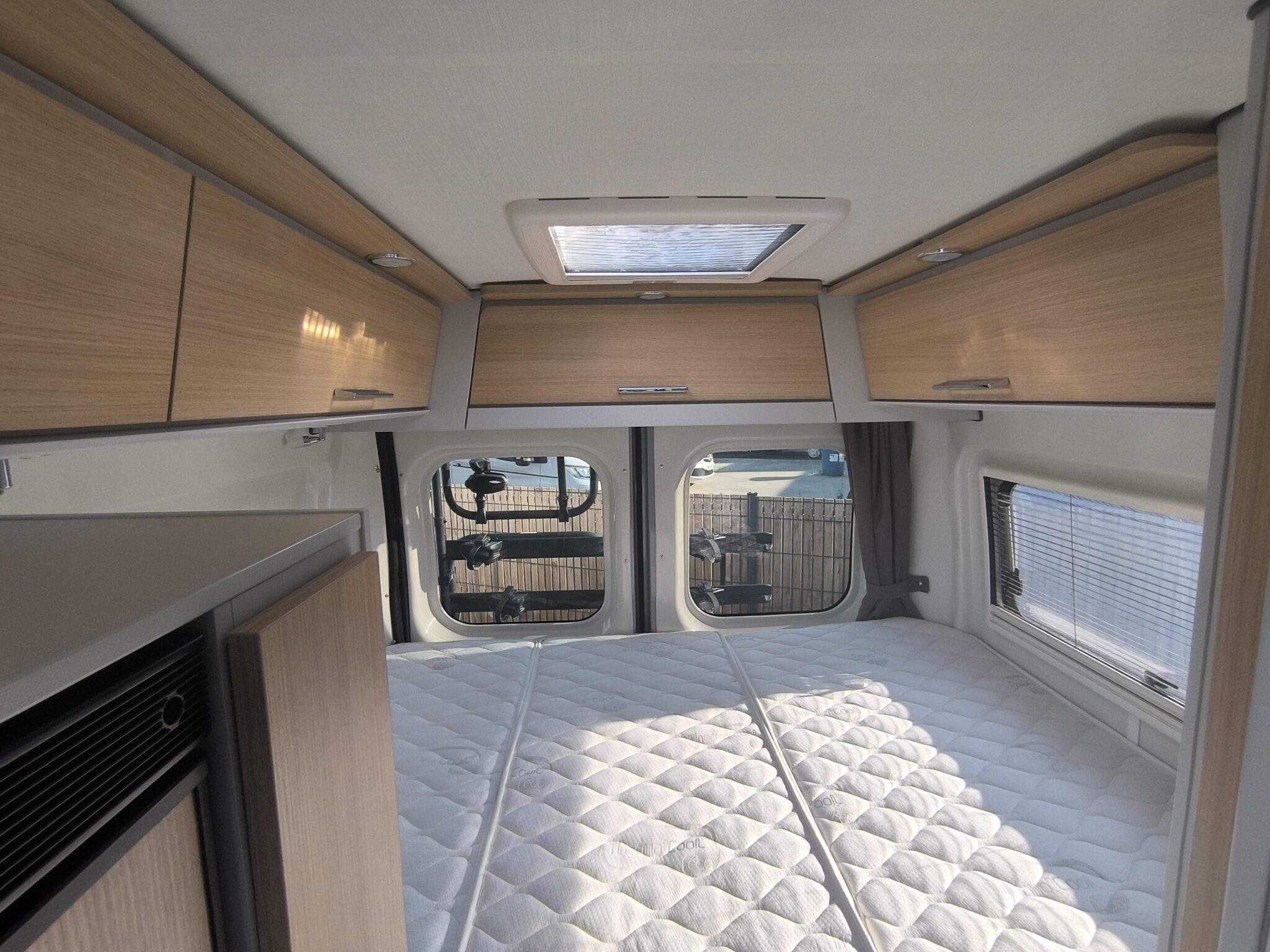 0000007041_fourgon_font_vendome_leadercamp_elegance_fiat_ducato_2_3_l_140_cv_20203.jpg