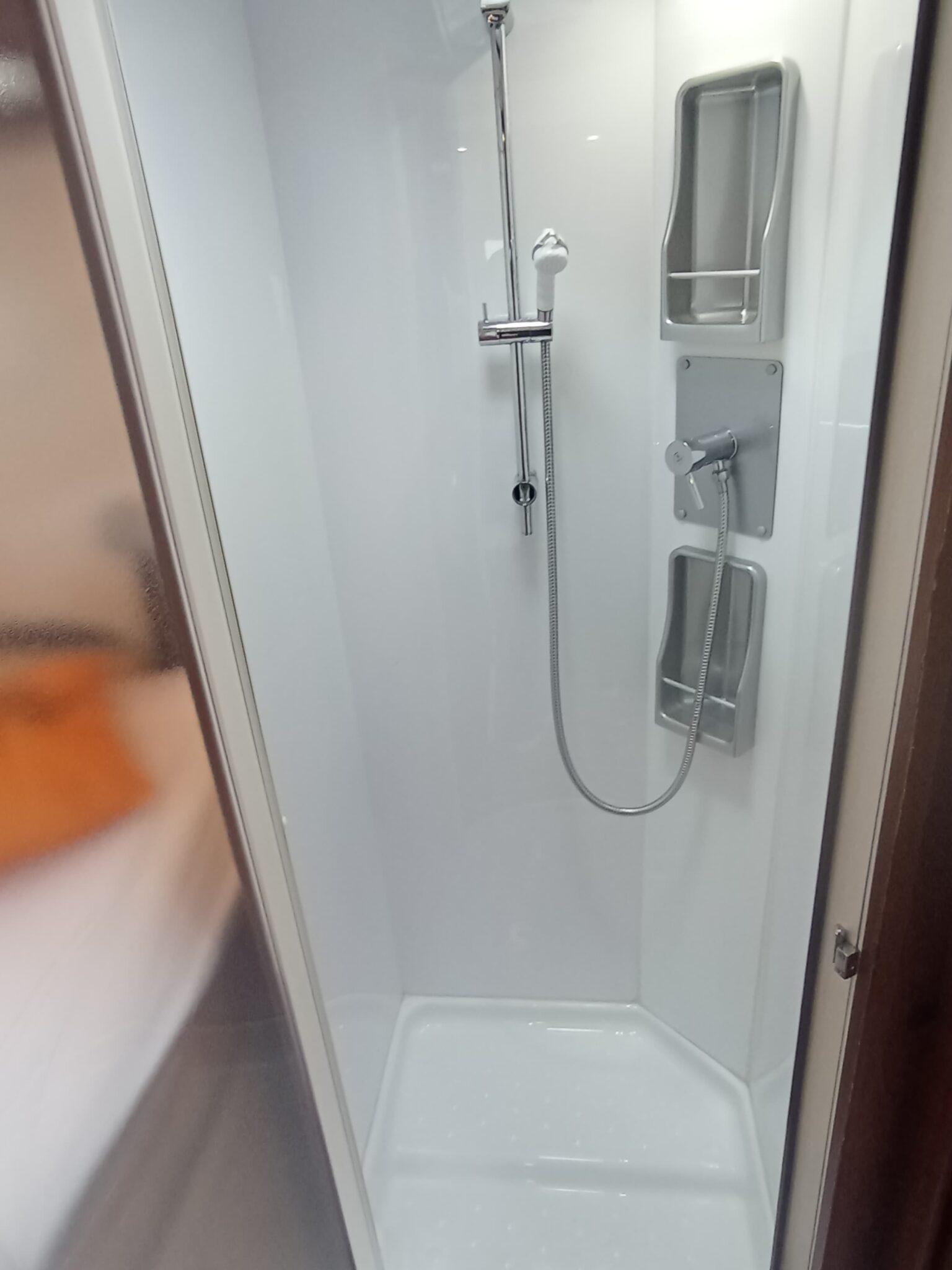 0000010077_integral_mc_louis_nevis_875g_fiat_ducato_2_3l_130ch_20139.jpg