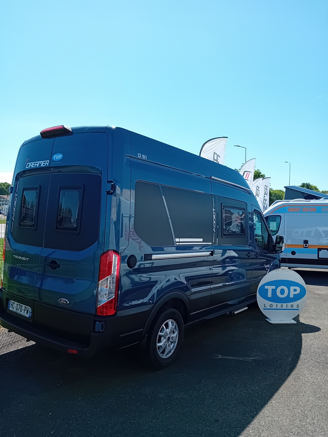 0000011322_fourgon_dreamer_d51_fun_ford_2_0l_170cv_auto_20247.jpg