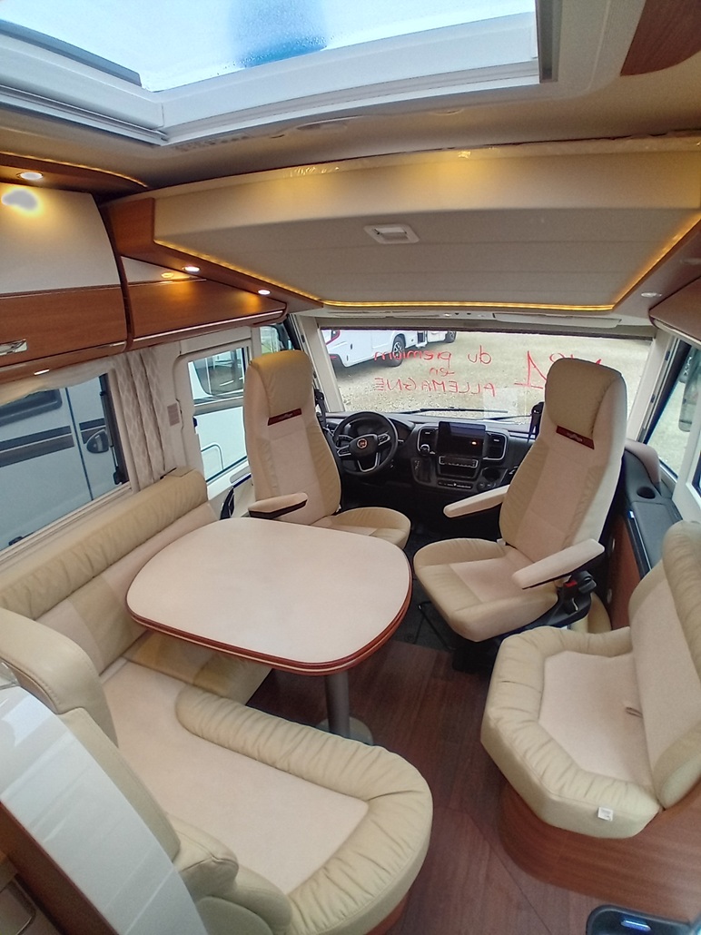 0000011829_integral_carthago_chic_c_line_i_4_9_le_fiat_ducato_2_2l_180cv_20243.jpg