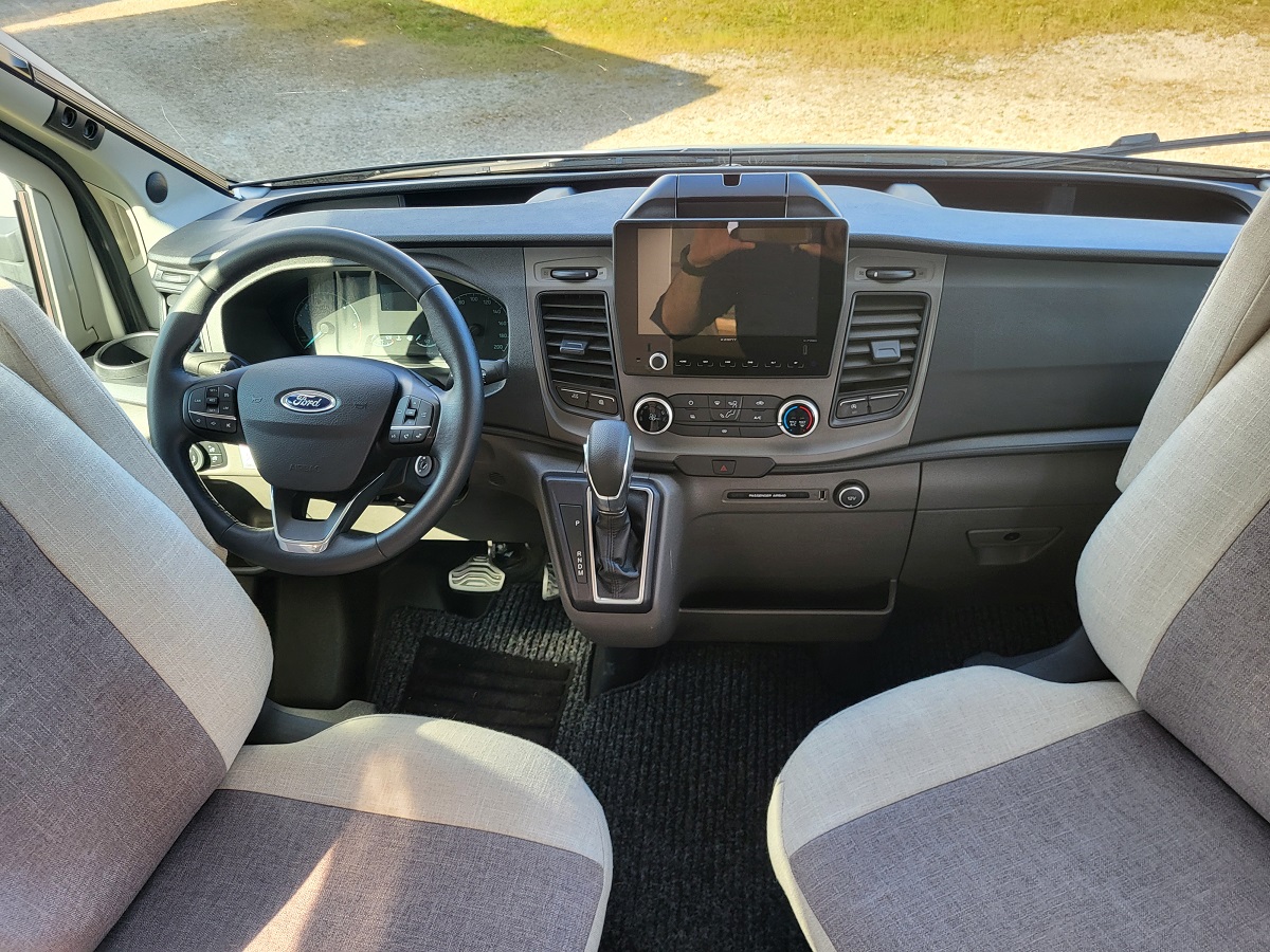 0000000173_profile_chausson_788titanium_premium_webasto_ford_2_0l_170ch_boite_automatique_20216.jpg