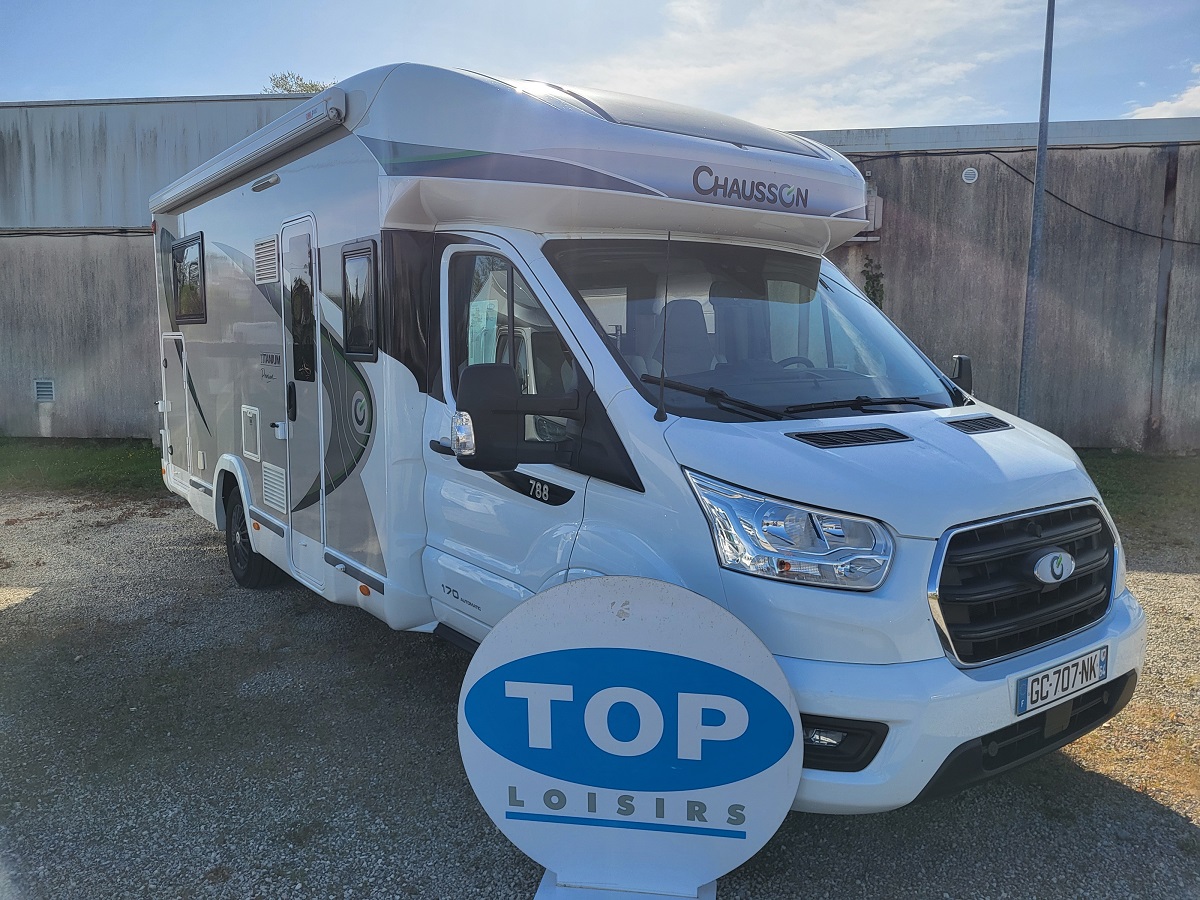 0000000173_profile_chausson_788titanium_premium_webasto_ford_2_0l_170ch_boite_automatique_20218.jpg