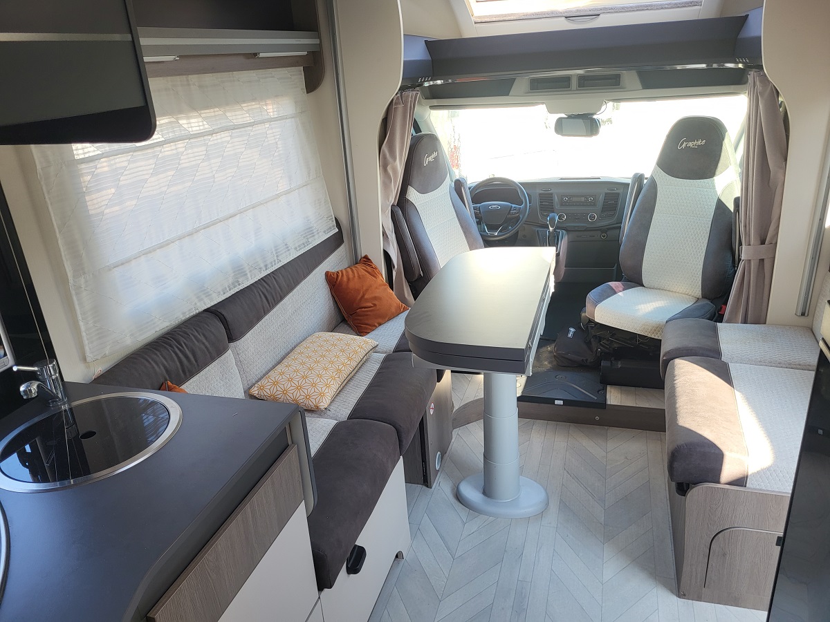 0000001916_profile_challenger_250_graphite_ford_transit_2_0l_170cv_202013.jpg