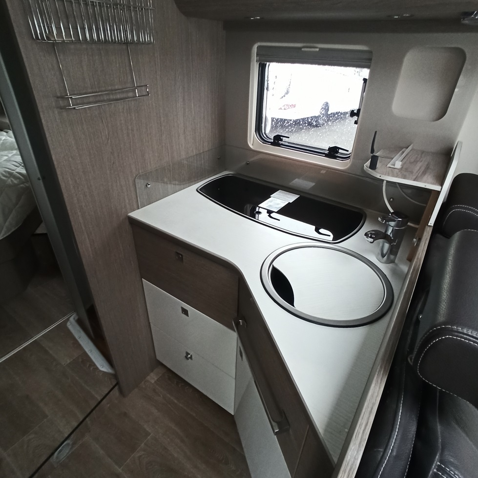 0000006204_integral_dethleffs_magic_edition_i3_dbm_fiat_ducato_2_3l_150cv_20185.jpg