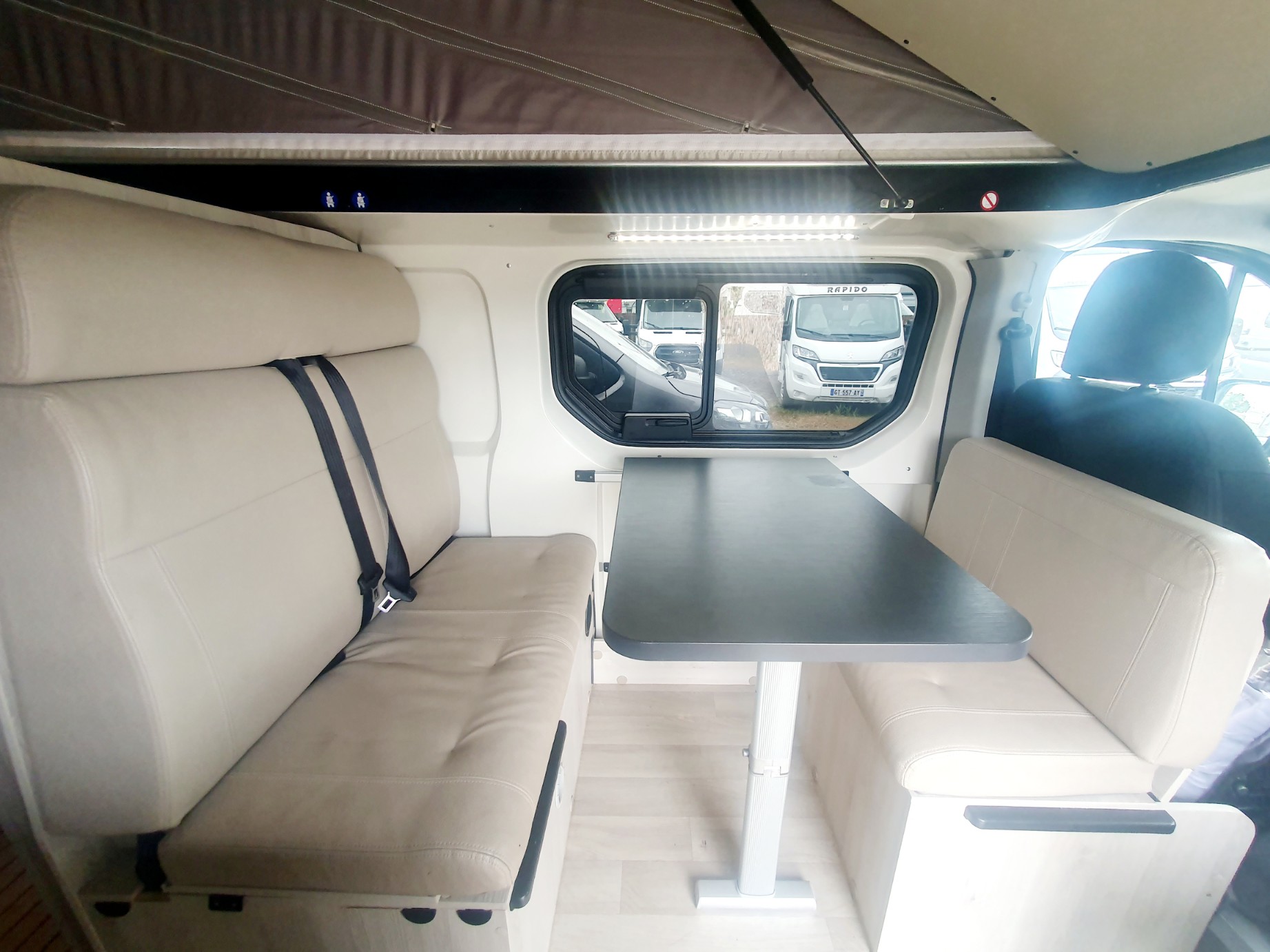 0000007133_fourgon_font_vendome_autocamp_xl_fiat_talento_1_6l_145cv_20204.jpg