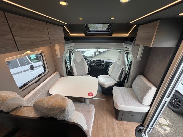 0000011731_profile_dethleffs_trend_t7057_eb_fiat_ducato_2_2l_140cv_20248.jpg