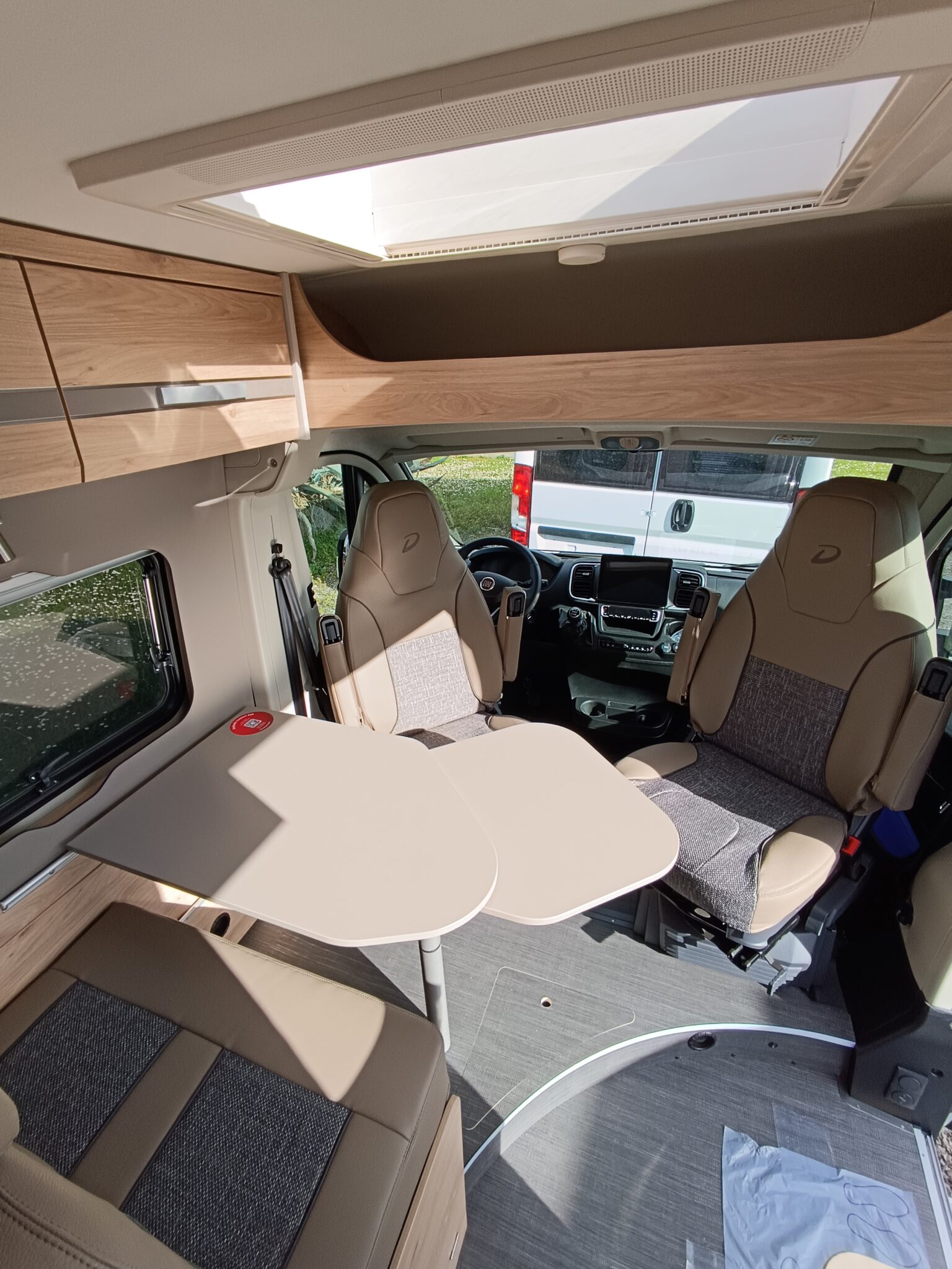 0000011735_fourgon_dethleffs_cvd_600_ds_advantage_fiat_ducato_2_2l_140cv_20242.jpg