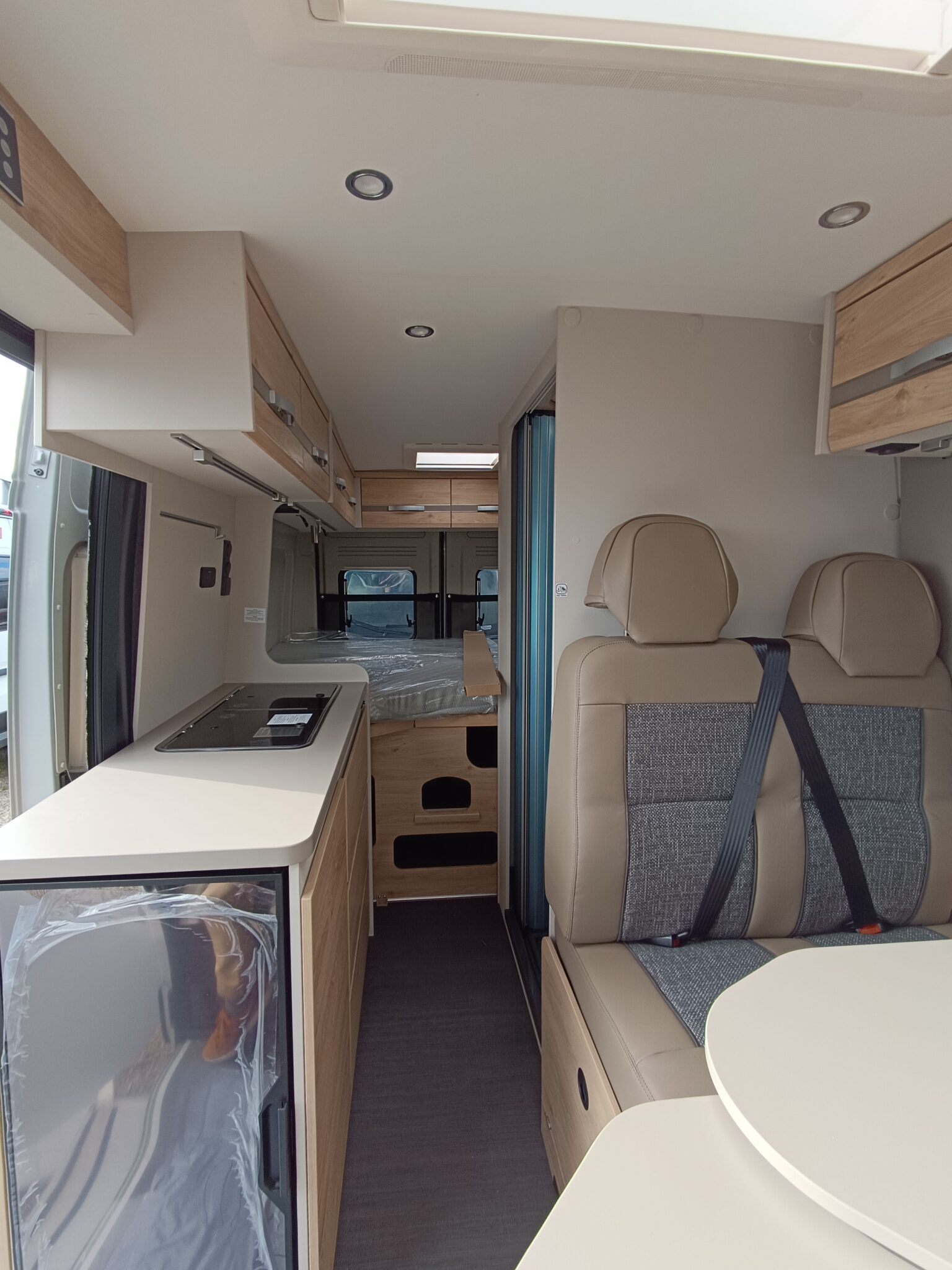 0000011735_fourgon_dethleffs_cvd_600_ds_advantage_fiat_ducato_2_2l_140cv_20245.jpg