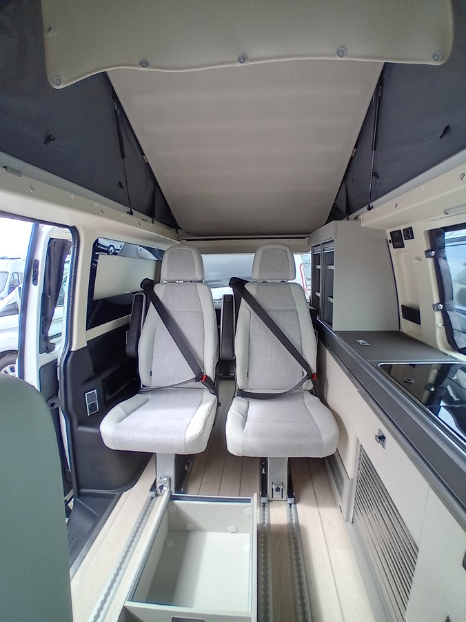 0000011854_van_westfalia_kepler_six_vw_2_0l_150cv_bva_20242.jpg
