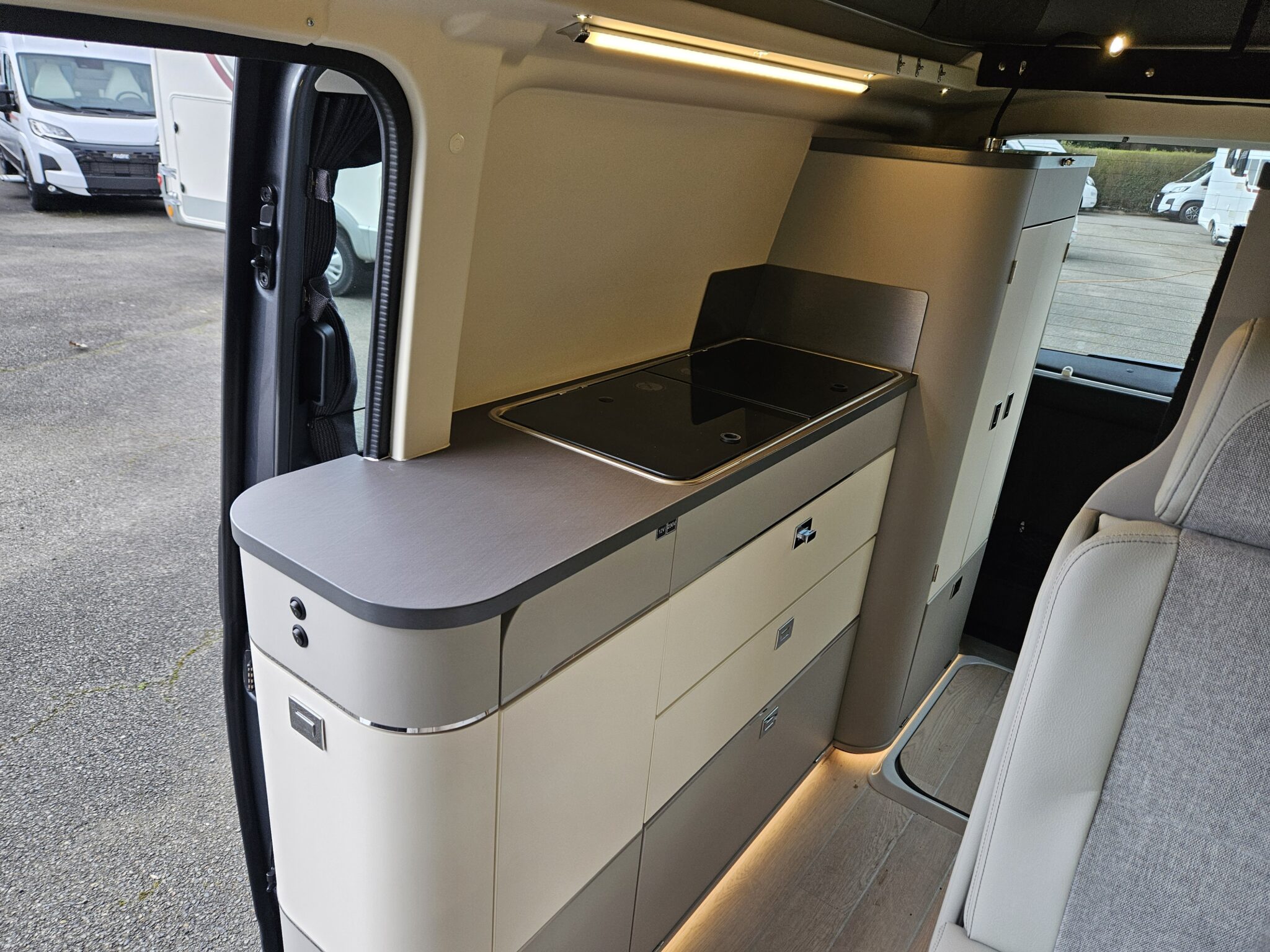 0000011856_van_westfalia_kepler_one_vw_2_0l_150cv_bva_20247.jpg