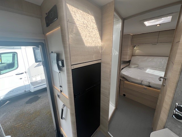 0000012695_profile_rapido_696_f_fiat_ducato_2_2l_140cv_20258.jpg