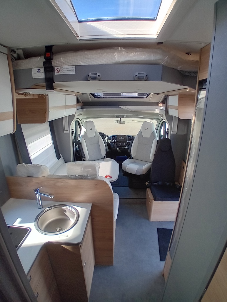 0000012737_profile_dethleffs_just_t_7052_eb_fiat_ducato_2_2l_140cv_20258.jpg
