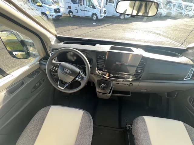 0000012793_capucine_ci_horon_77_m_ford_2_0l_165cv_bva_202511.jpg