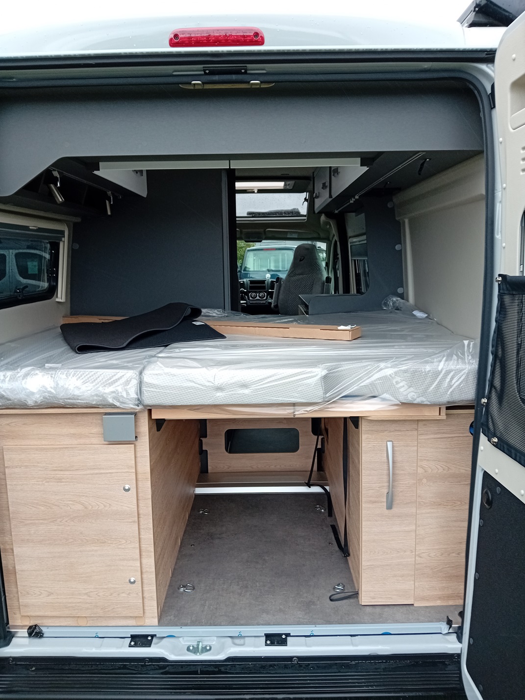0000012879_fourgon_dethleffs_cvd_600_ds_advantage_fiat_ducato_2_2l_140cv_20243.jpg