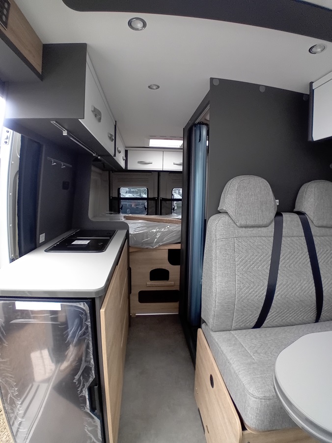 0000012879_fourgon_dethleffs_cvd_600_ds_advantage_fiat_ducato_2_2l_140cv_20245.jpg