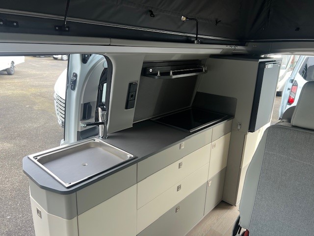 0000012987_van_westfalia_kelsey_ford_v710_2_0l_136cv_20257.jpg