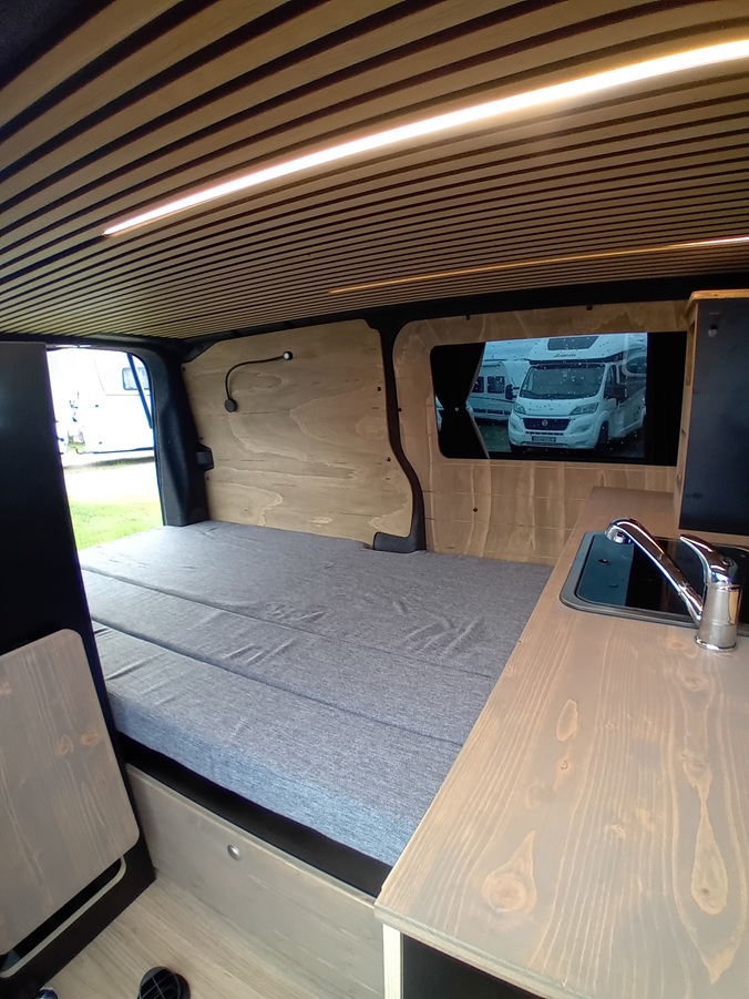 0000013628_van_geovan_geovan_vivaro_opel_vivaro_2_0l_145cv_20234.jpg
