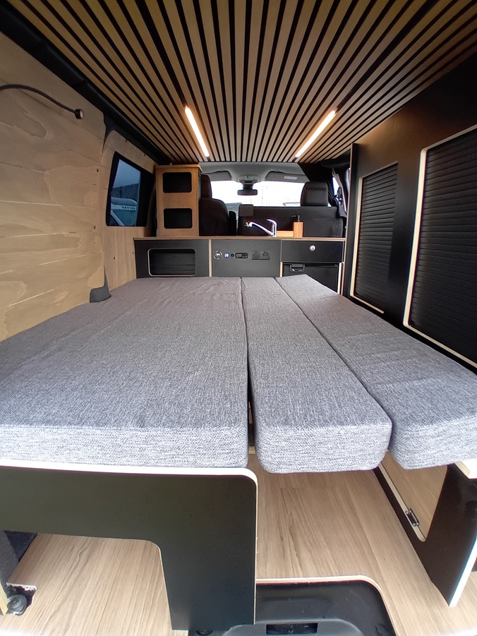 0000013628_van_geovan_geovan_vivaro_opel_vivaro_2_0l_145cv_20235.jpg