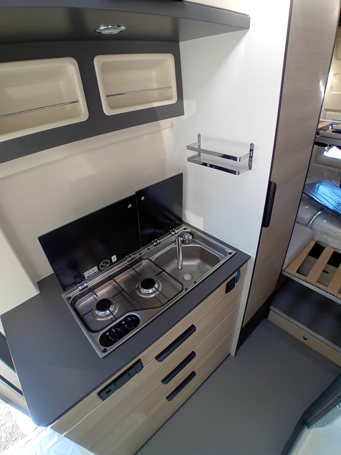 0000011843_fourgon_dreamer_camper_five_fiat_ducato_2_2l_140cv_20244.jpg