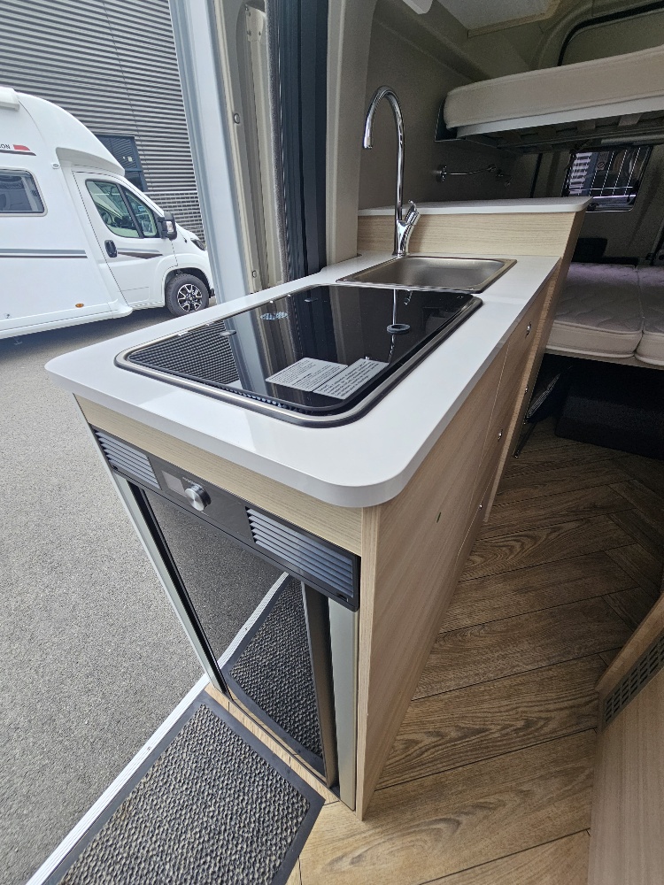 0000012095_fourgon_chausson_v594_max_first_line_fiat_ducato_2_2l_140cv_20248.jpg