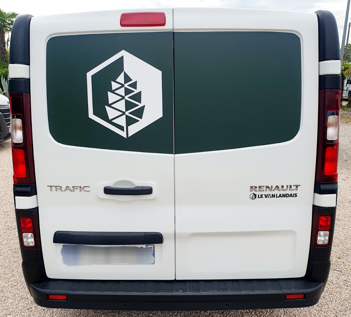 0000013904_van_le_van_landais_le_van_landais_renault_trafic_120cv_20211.jpg