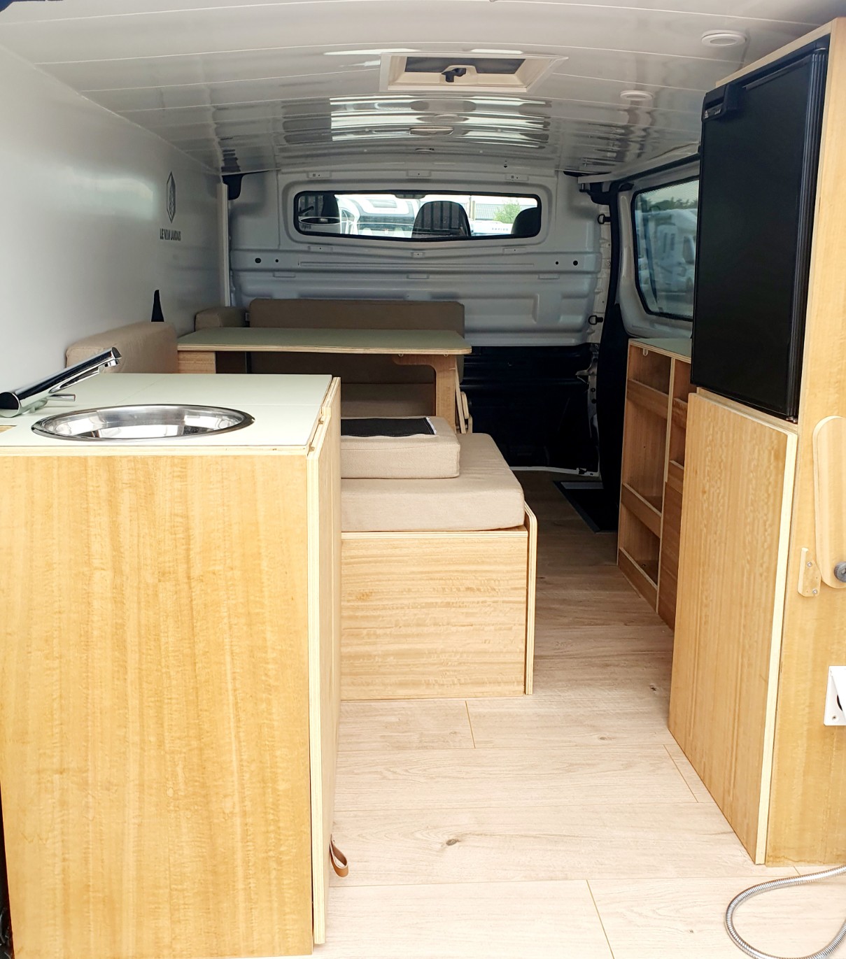 0000013904_van_le_van_landais_le_van_landais_renault_trafic_120cv_20215.jpg