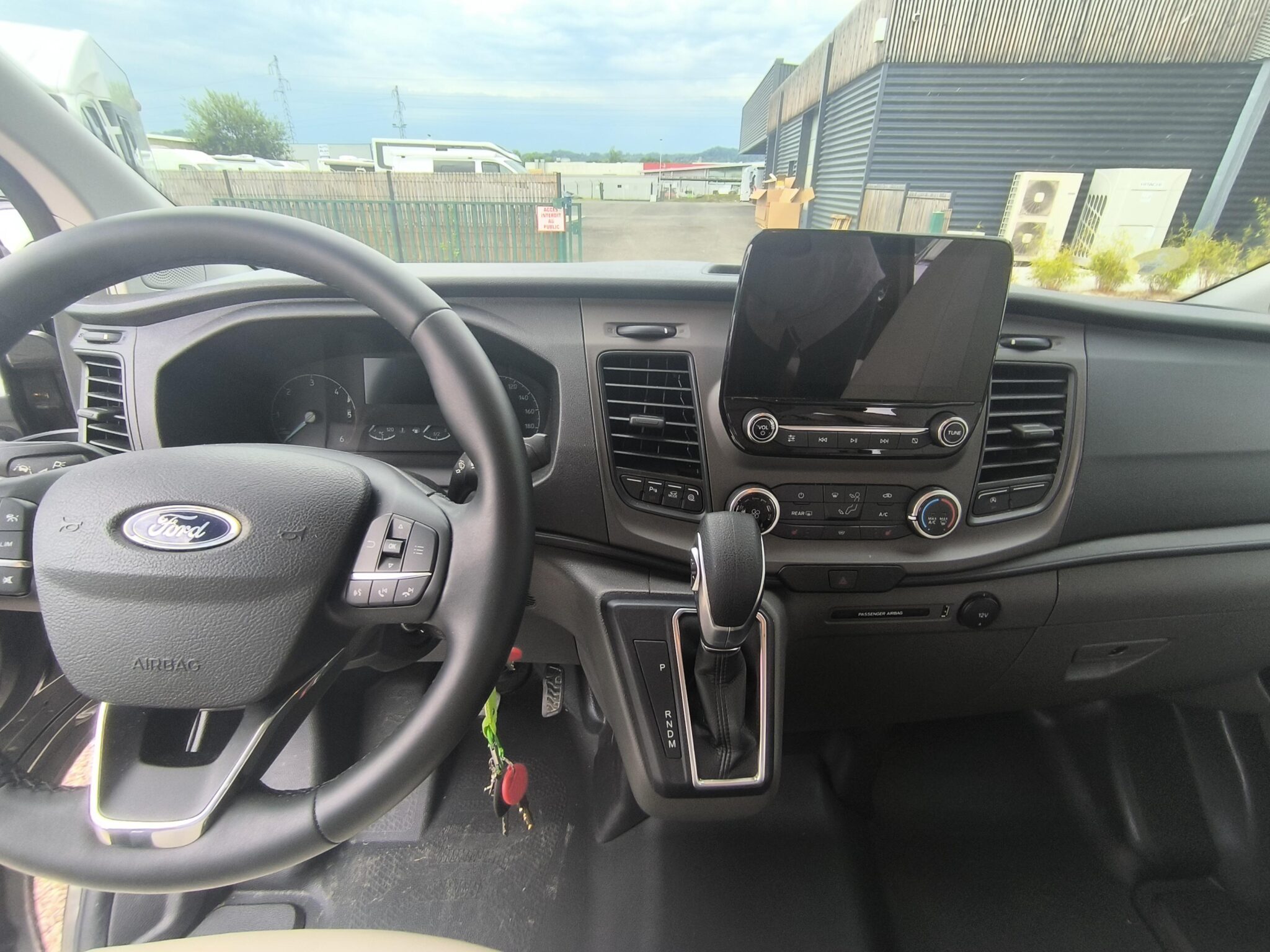 0000010157_van_dreamer_cap_life_fun_ford_custom_2_0l_130cv_202414.jpg
