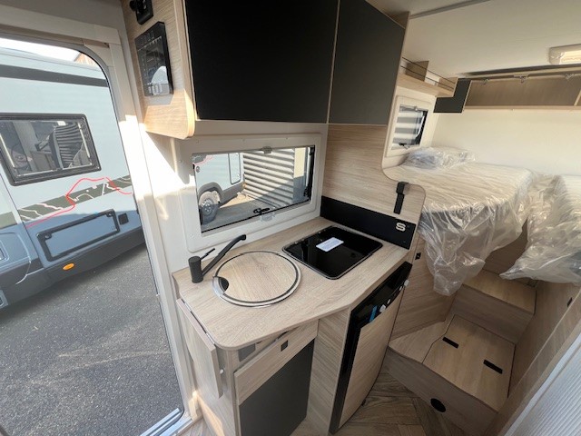 0000012075_profile_challenger_s217_etape_edition_renault_master_2_3l_145cv_20245.jpg