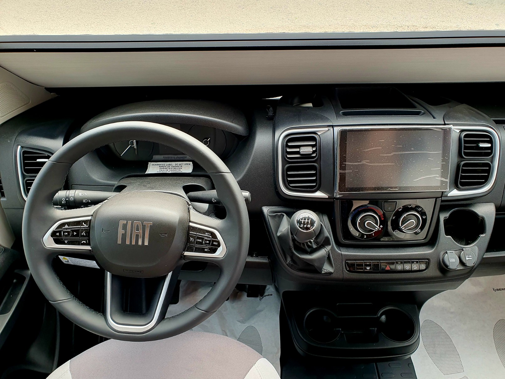 0000014091_fourgon_challenger_f_s_sport_edition_fiat_2_2l_140cv_20266.jpg
