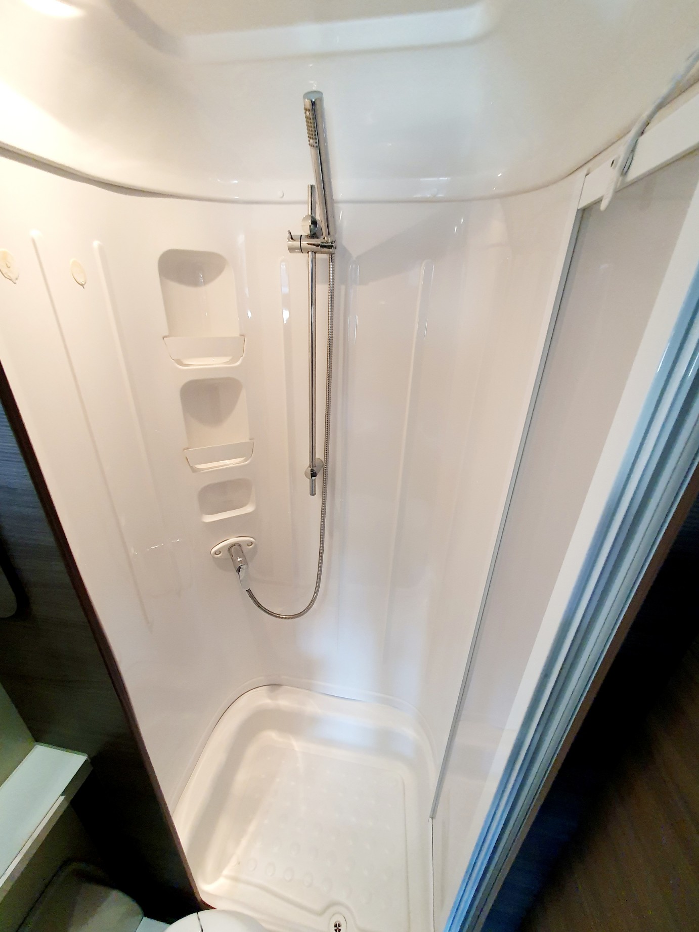0000014096_profile_mc_louis_mc4_321_fiat_ducato_2_3l_130cv_20198.jpg