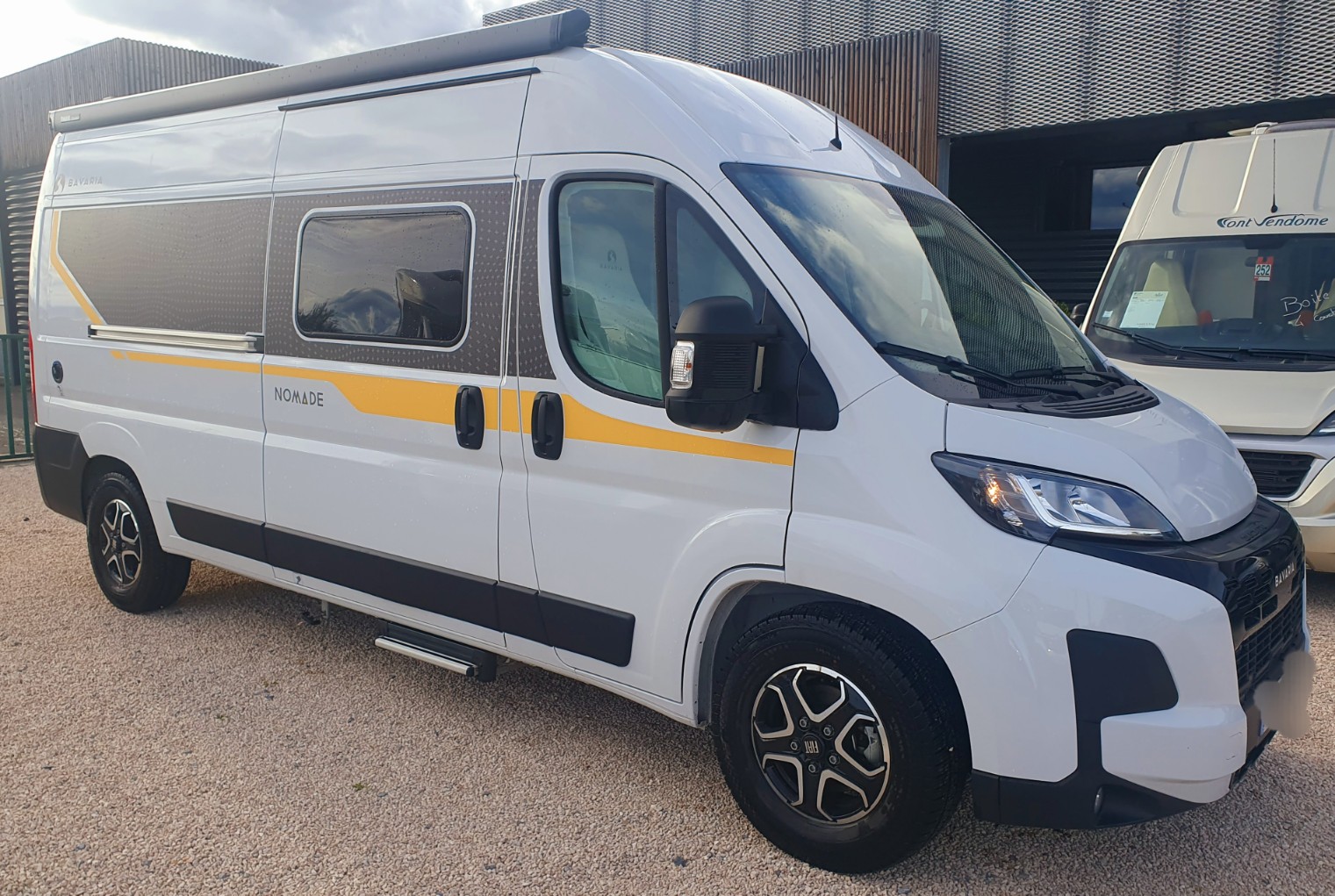 0000014481_fourgon_bavaria_k600_nomade_fiat_ducato_2_2l_140ch_20251.jpg