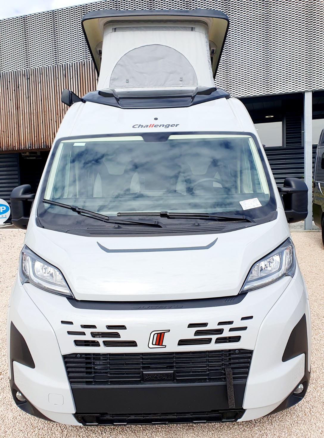 0000014091_fourgon_challenger_f_s_sport_edition_fiat_2_2l_140cv_20262.jpg