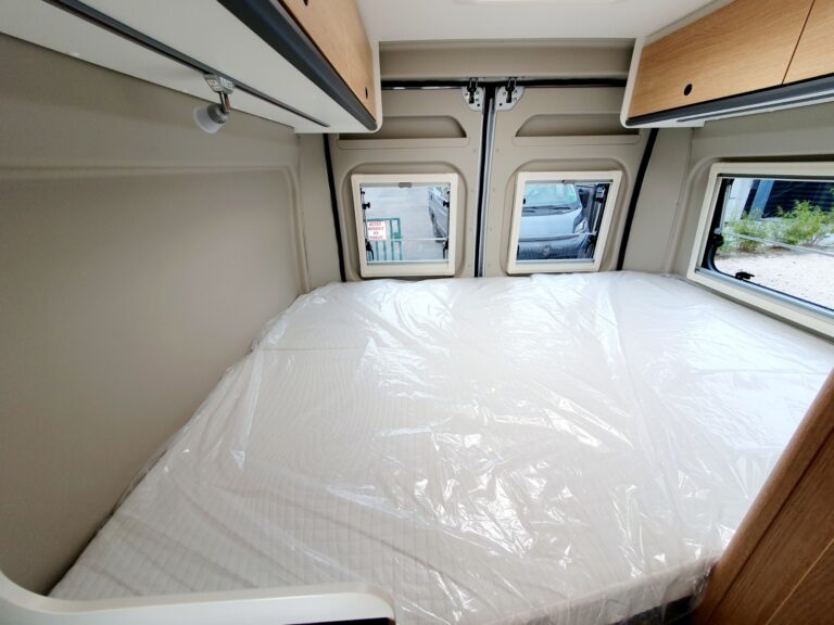 0000011796_fourgon_sunlight_cv_600_peugeot_boxer_2_2l_140cv_20243