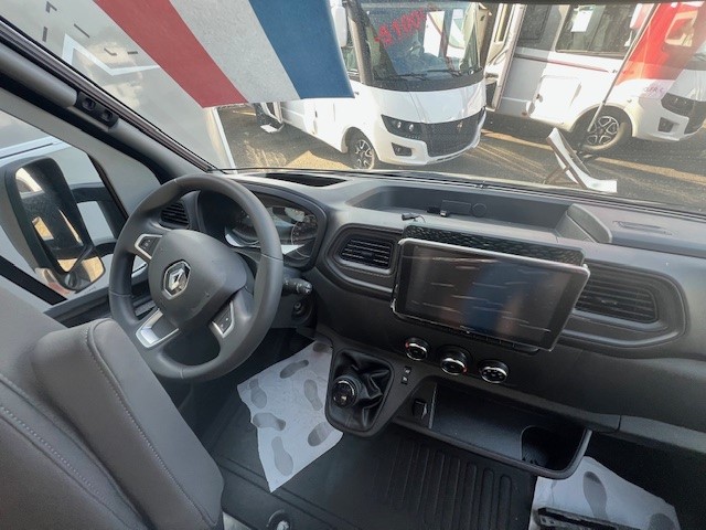 0000012075_profile_challenger_s217_etape_edition_renault_master_2_3l_145cv_20243.jpg