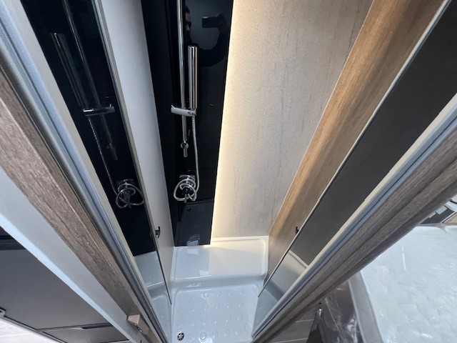 0000012801_profile_ci_magis_67_xt_fiat_2_2l_140cv_bva_202511