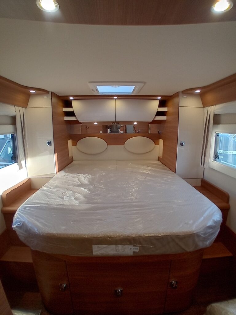 0000013317_integral_carthago_chic_c_line_i_5_0_qb_l_mercedes_2_0l_170cv_bva_20254