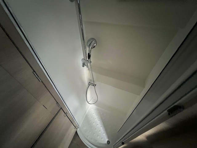 0000013758_fourgon_rapido_v55_peugeot_2_2l_140cv_bva_202611