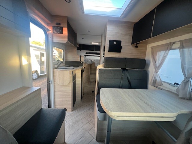 0000013951_profile_challenger_s217_sport_edition_ford_2_0l_165cv_bva_20268