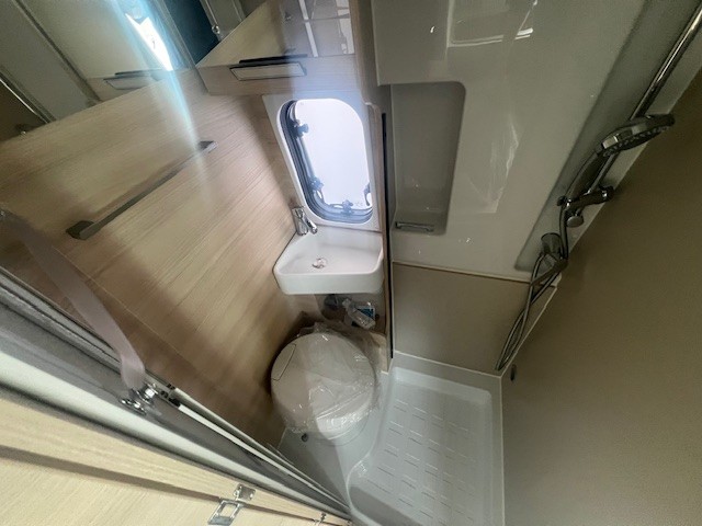 0000013955_fourgon_challenger_v114_sport_edition_fiat_2_2l_140cv_bva_202611