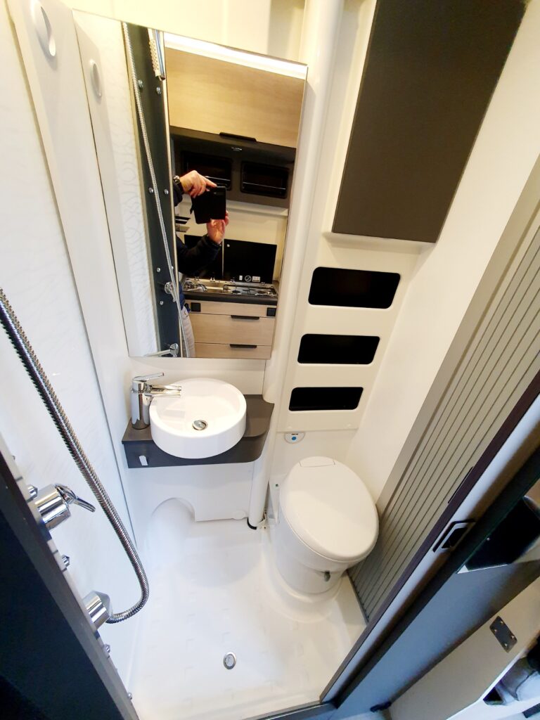 0000014018_fourgon_dreamer_camper_five_fun__fiat_ducato_2_2l_140bva_20264