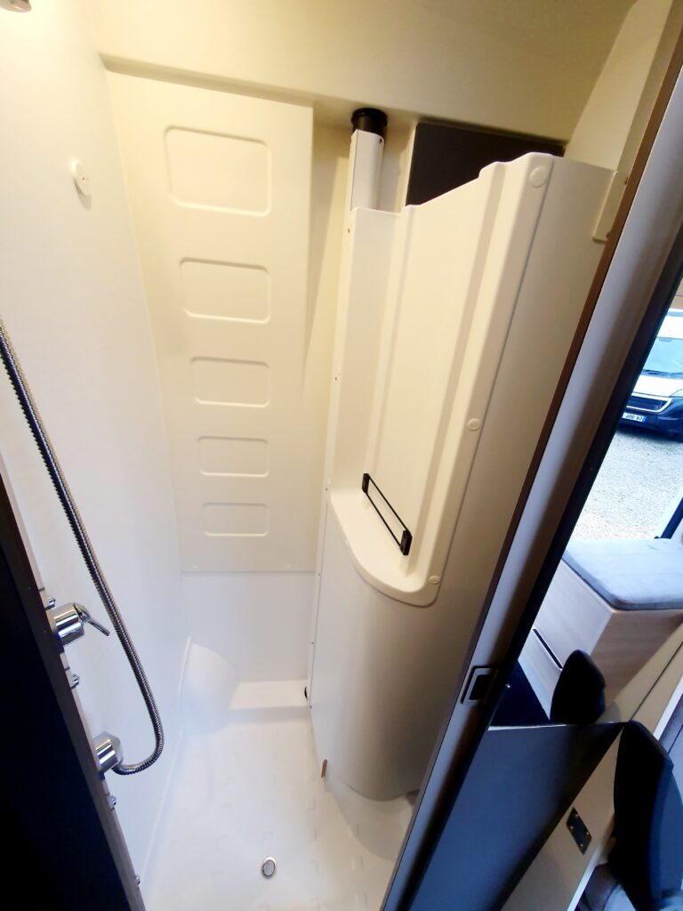 0000014018_fourgon_dreamer_camper_five_fun__fiat_ducato_2_2l_140bva_20265