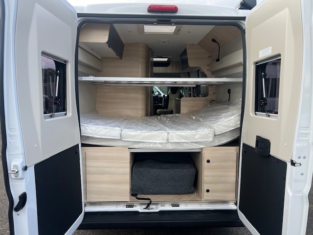 0000014088_fourgon_challenger_v114_m_light_citroen_2_2l_140cv_20263