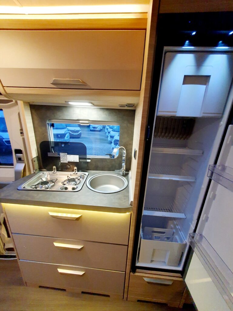 0000014784_profile_knaus_van_ti_plus_650_meg_plati_vw2_0l_177cv_bva_4motion_20237