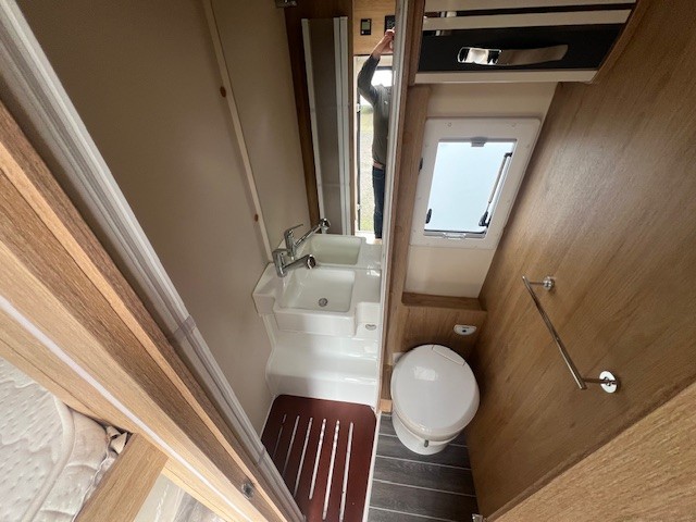 0000010611_profile_ci_horon_go_74xt_ford_2_0l_170cv_20238