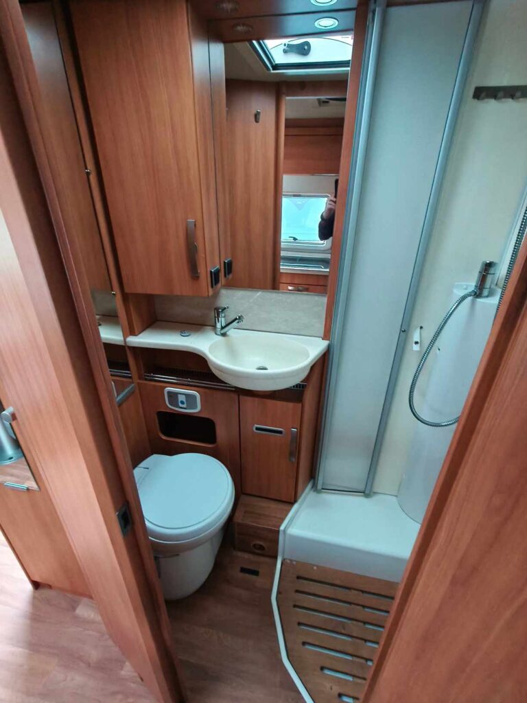 0000015008_profile_hymer_tramp_sl_588_2_3_jtd_130cv12