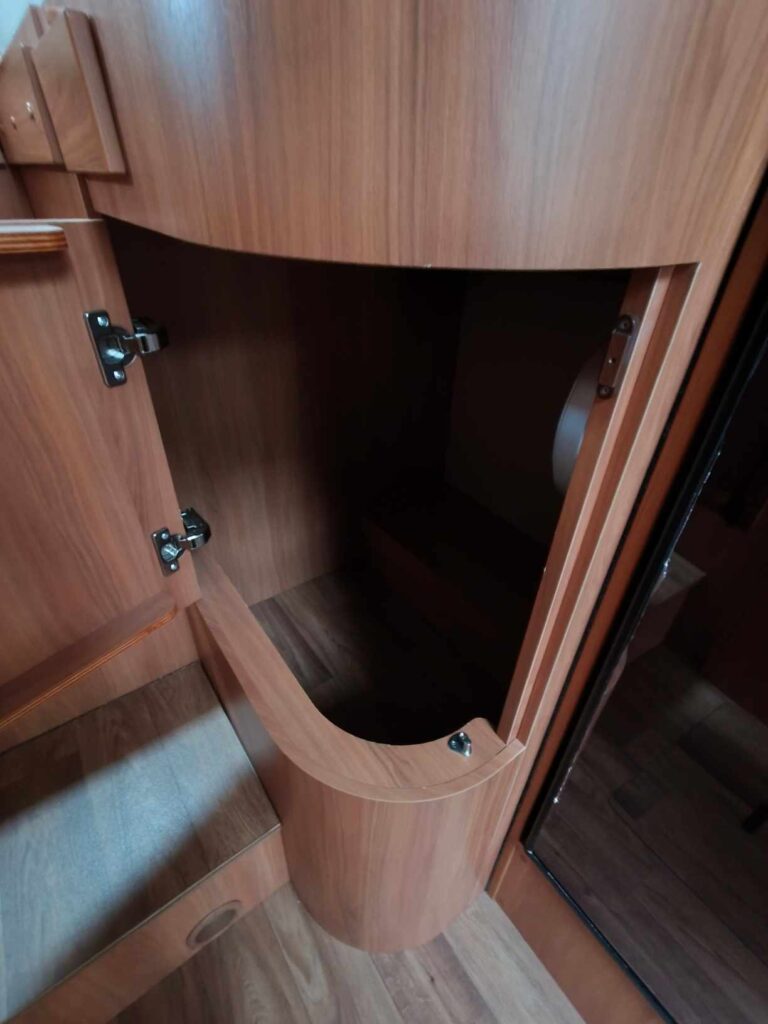 0000015008_profile_hymer_tramp_sl_588_2_3_jtd_130cv18