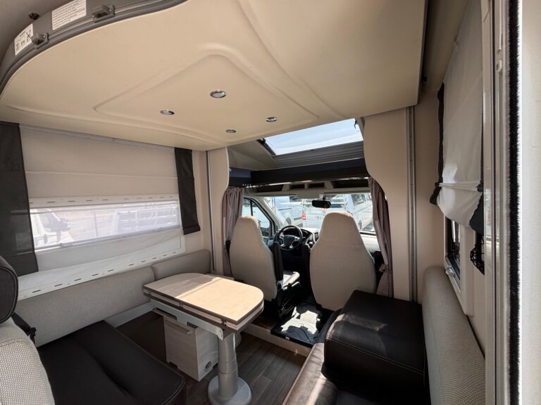 0000002199_profile_challenger_mageo_170_ford_transit_2_0l_130cv_20202