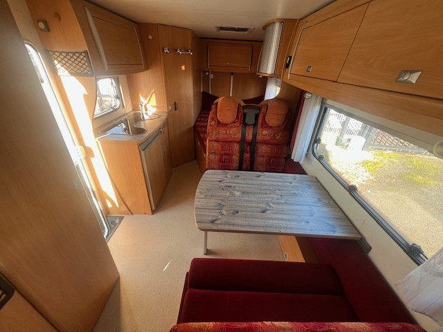 0000002255_profile_challenger_genesis36_ford_2_0l_125cv_20068